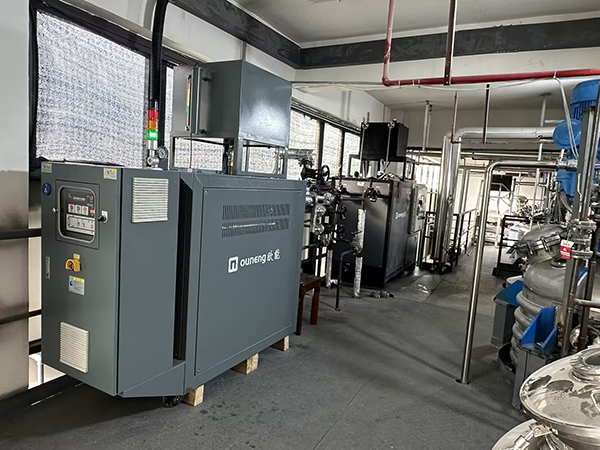 3D打印用尼龍粉末反應(yīng)釜干燥模溫機