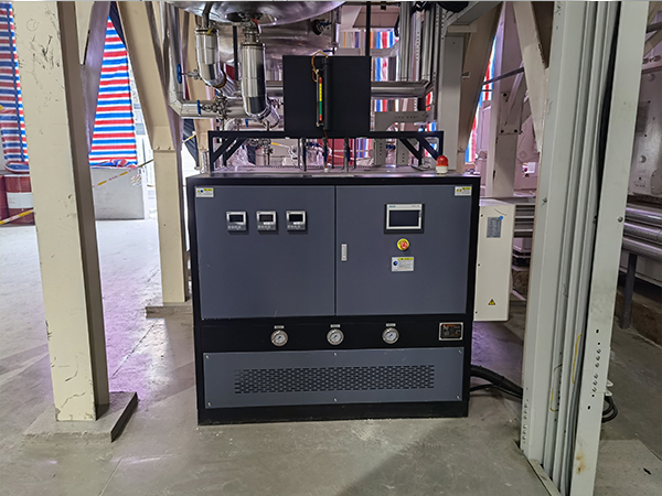 三機一體模溫機2