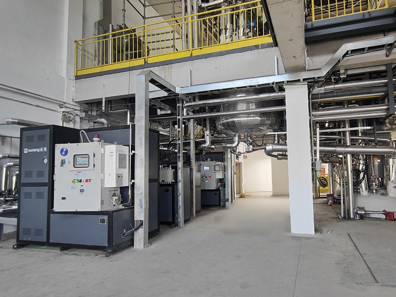 電加熱導熱油爐工業溫控“好幫手”