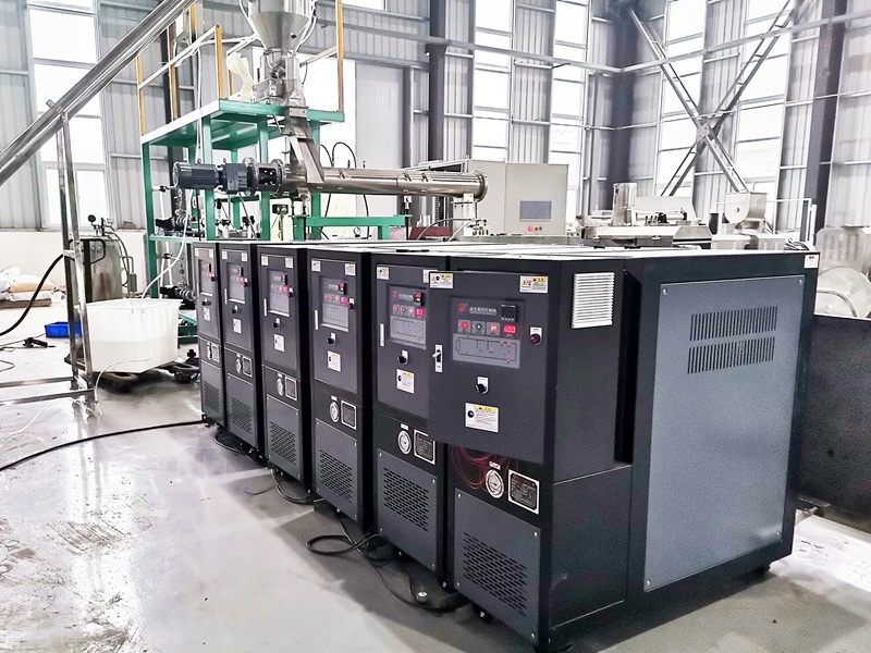 導(dǎo)熱油電加熱器到底好在哪里？