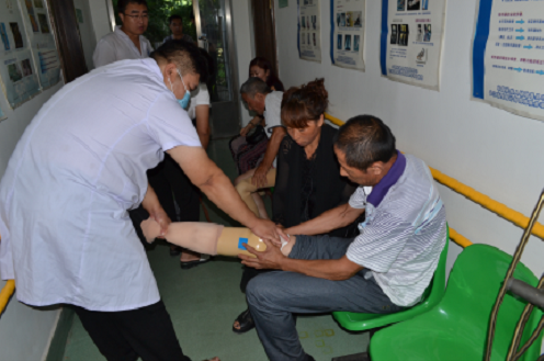 假肢廠家分析穿戴假肢時殘肢出現裂口原因和解決方法(圖1) 假肢廠家分析穿戴假肢時殘肢出現裂口原因和解決方法(圖1)